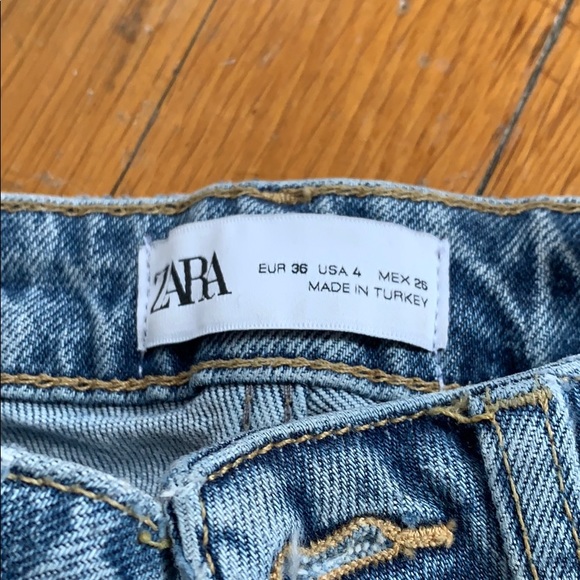 Zara Jeans Raw Hem size 4 - Picture 2 of 3